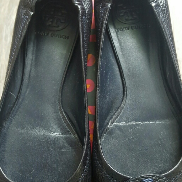 Authentic Tory Burch Navy Blue Reva Flats - Picture 3 of 7